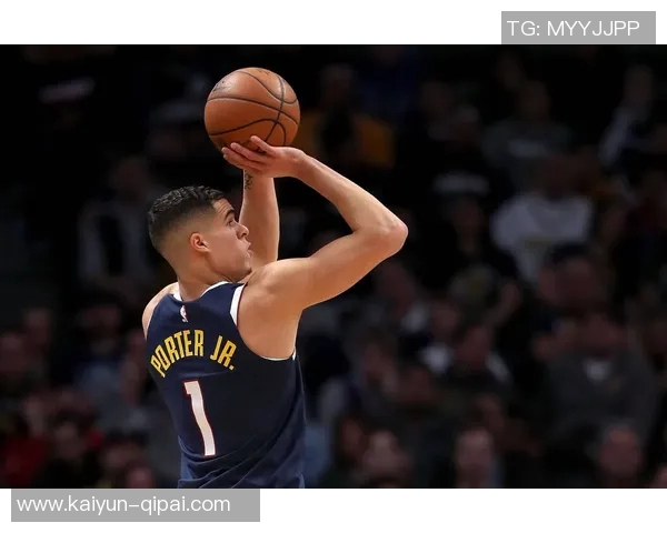 拉文荣膺12月7日NBA最佳球员展现超凡实力引发热议